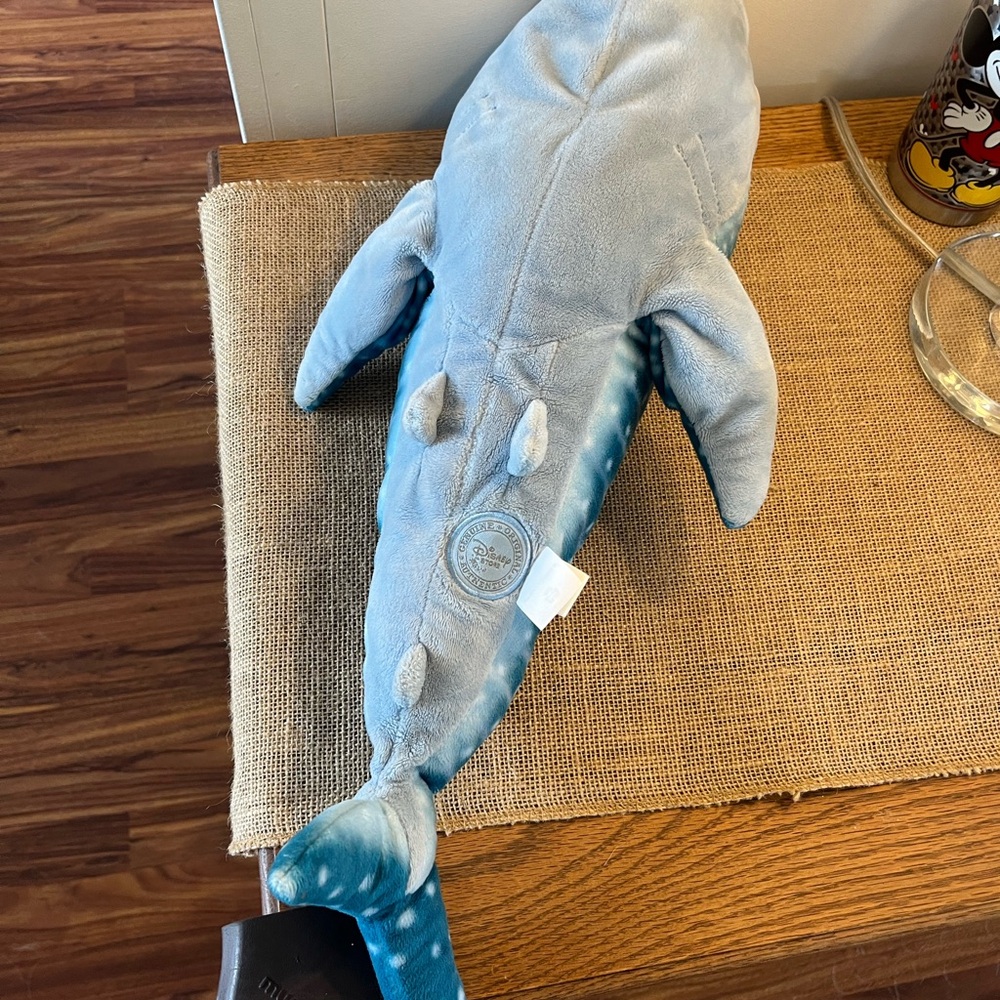 Disney Blue and White Plush Whale Shark from Dory movie - Picture 4 of 5